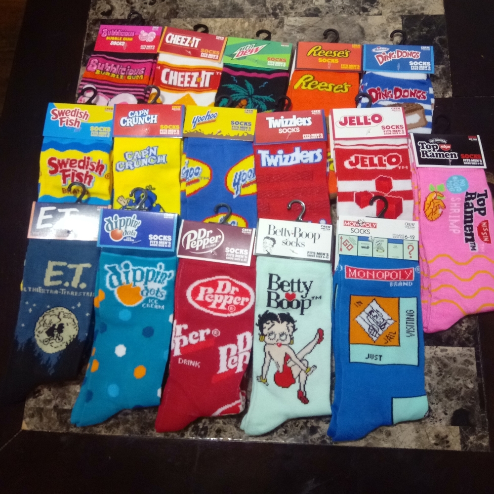🚨 SOLD OUT🚨Cheez-It, Socks, Crew Style, Size Fits Men's 6-12, Color White, - Picture 6 of 6